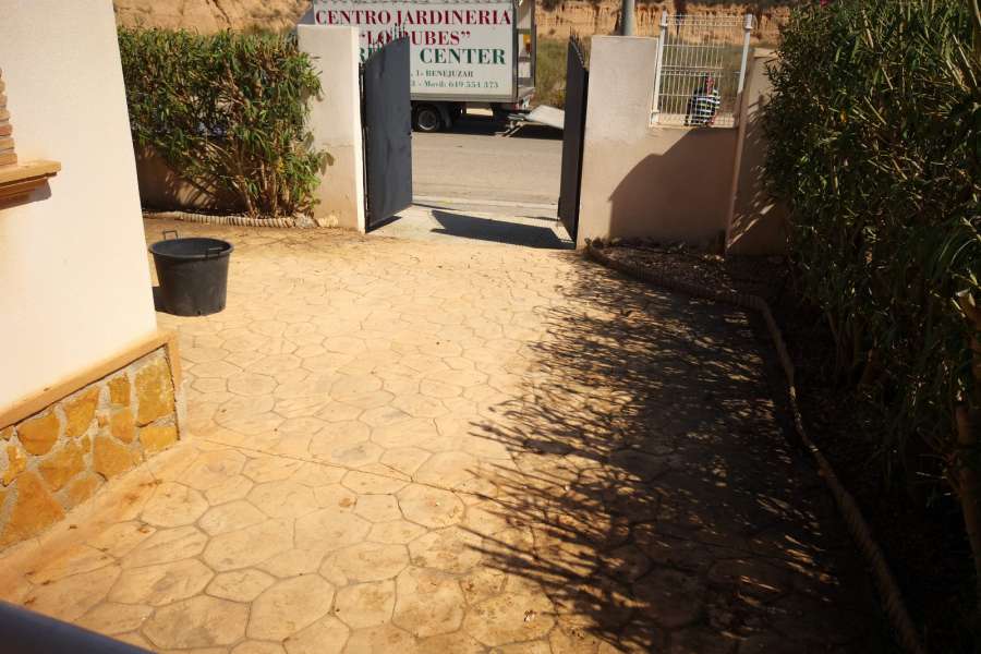 Venta - Bungalow - Chalet - adosado - A-GUARDAMAR DEL SEGURA - Oeste (Eden-Raso)