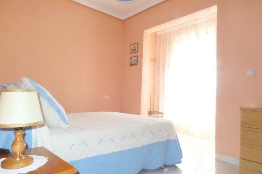 Продажа - Бунгало/Taунхаус - A-GUARDAMAR DEL SEGURA - Sur (rotonda entrada)