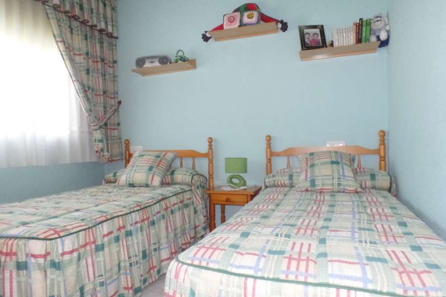 Продажа - Бунгало/Taунхаус - A-GUARDAMAR DEL SEGURA - Sur (rotonda entrada)