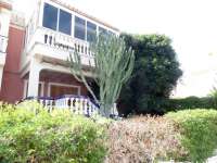 Venta - Bungalow - Chalet - adosado - A-GUARDAMAR DEL SEGURA - Sur (rotonda entrada)
