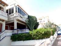 Venta - Bungalow - Chalet - adosado - A-GUARDAMAR DEL SEGURA - Sur (rotonda entrada)