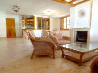 Venta - Bungalow - Chalet - adosado - A-GUARDAMAR DEL SEGURA - Sur (rotonda entrada)