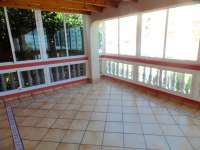 Venta - Bungalow - Chalet - adosado - A-GUARDAMAR DEL SEGURA - Sur (rotonda entrada)