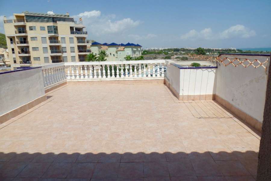 Venta - Bungalow - Chalet - adosado - A-GUARDAMAR DEL SEGURA - Sur (rotonda entrada)