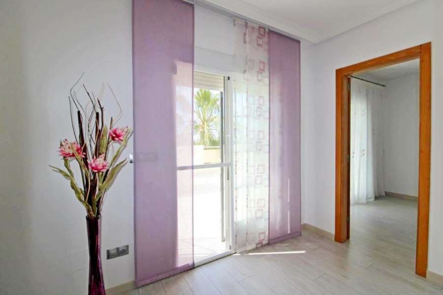 Venta - Chalet - Villa - A-GUARDAMAR DEL SEGURA - Oeste (Eden-Raso)