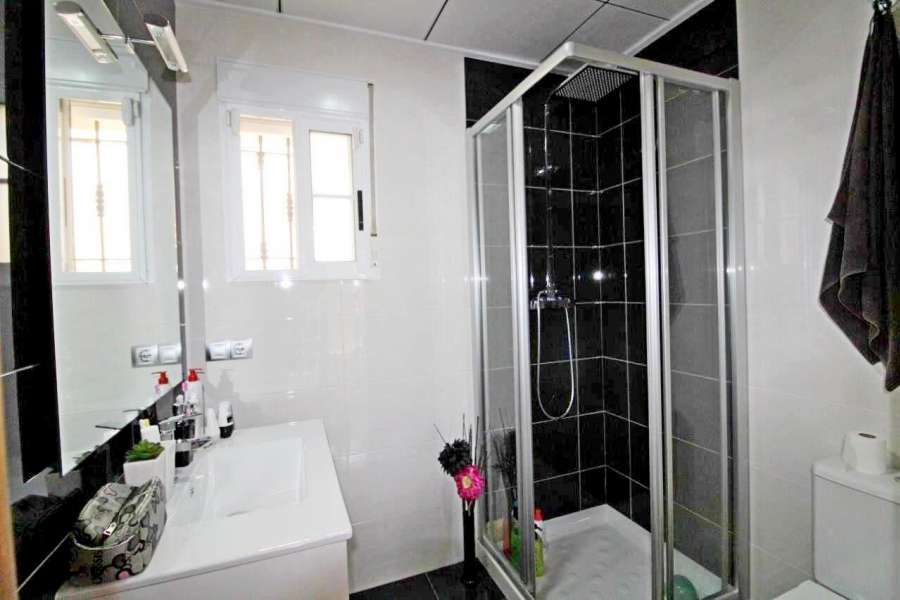 Venta - Chalet - Villa - A-GUARDAMAR DEL SEGURA - Oeste (Eden-Raso)