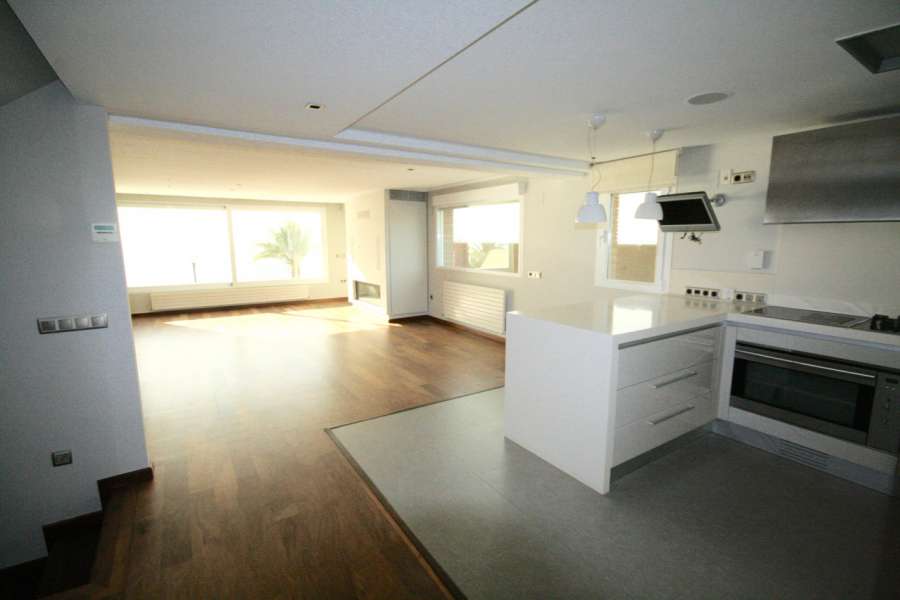 Venta - Chalet - Villa - A-ALICANTE CAPITAL - SAN JUAN PLAYA-CABO HUERTAS