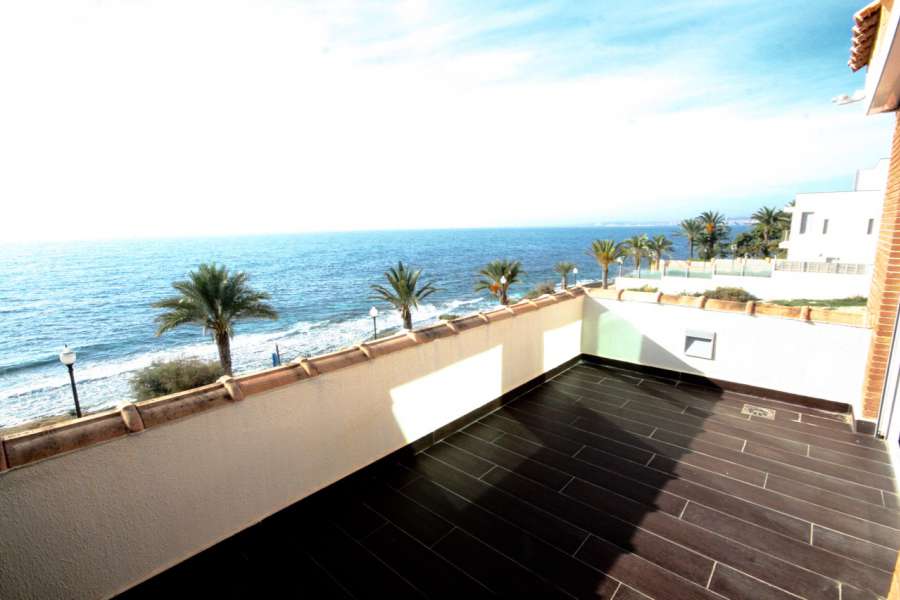 Venta - Chalet - Villa - A-ALICANTE CAPITAL - SAN JUAN PLAYA-CABO HUERTAS