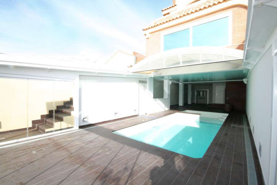 Venta - Chalet - Villa - A-ALICANTE CAPITAL - SAN JUAN PLAYA-CABO HUERTAS