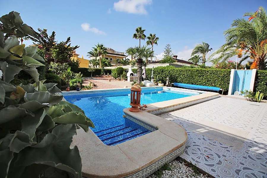 Venta - Chalet - Villa - A-ORIHUELA COSTA - COSTA Playa Flamenca