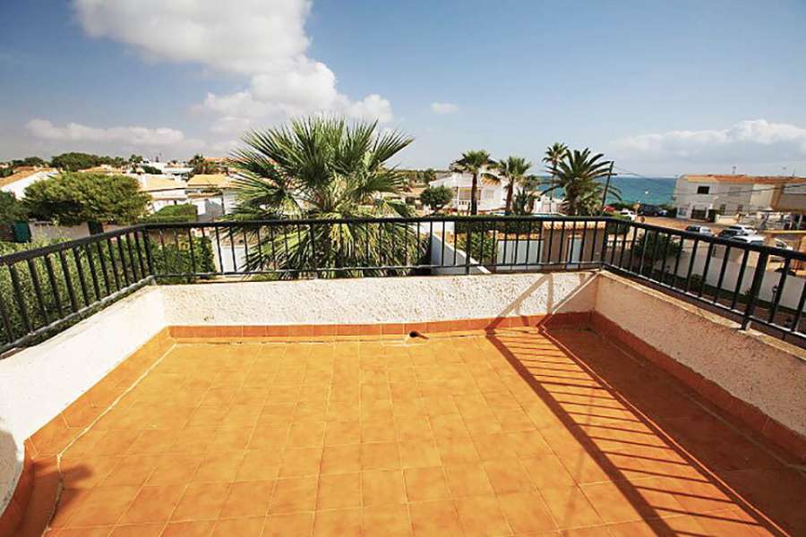 Venta - Chalet - Villa - A-ORIHUELA COSTA - COSTA Playa Flamenca