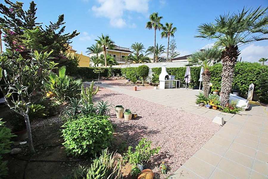 Venta - Chalet - Villa - A-ORIHUELA COSTA - COSTA Playa Flamenca