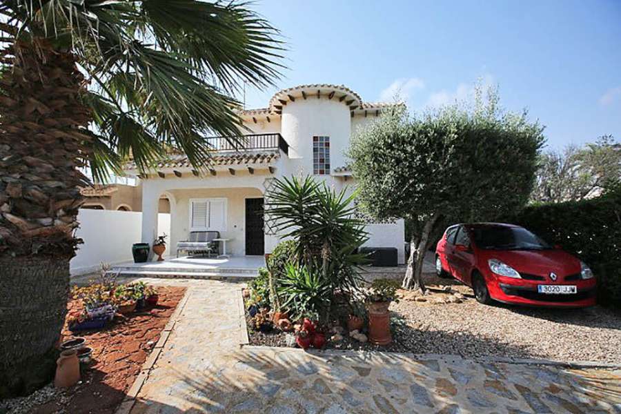 Venta - Chalet - Villa - A-ORIHUELA COSTA - COSTA Playa Flamenca