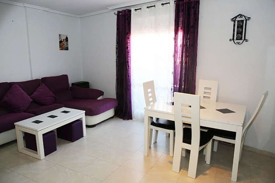 Venta - Bungalow - Chalet - adosado - A-TORREVIEJA - Aguas Nuevas