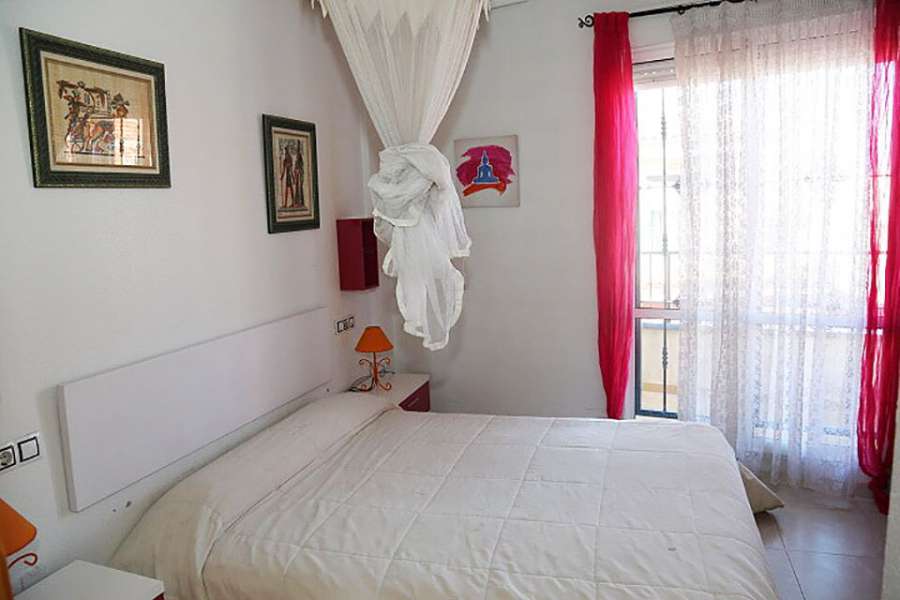 Venta - Bungalow - Chalet - adosado - A-TORREVIEJA - Aguas Nuevas
