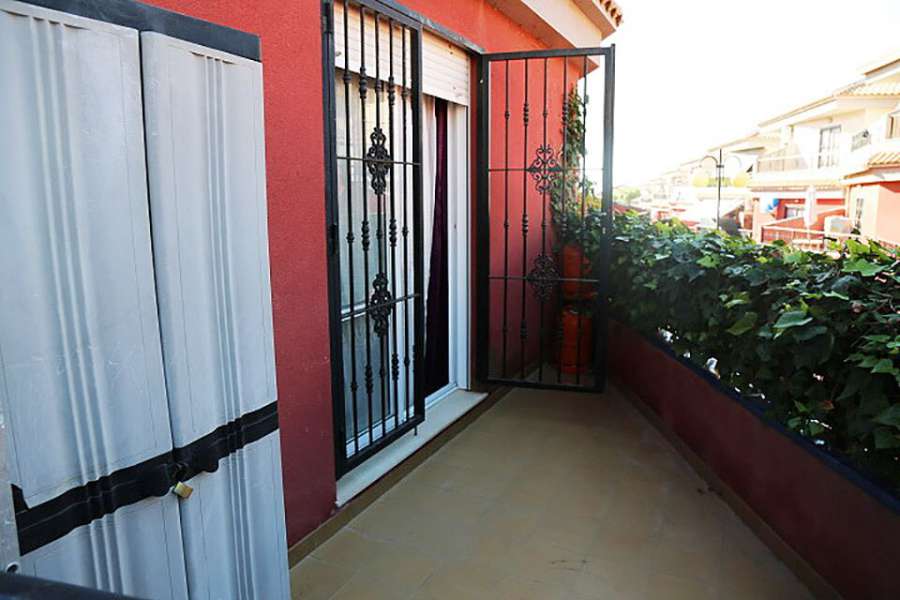 Venta - Bungalow - Chalet - adosado - A-TORREVIEJA - Aguas Nuevas