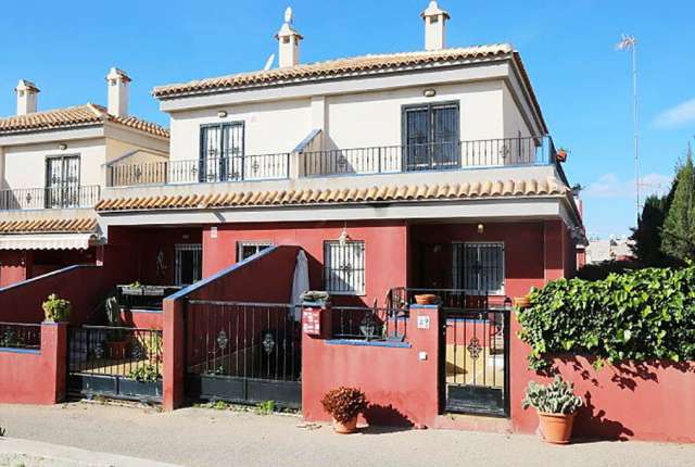 Bungalow - Chalet - adosado - Venta - A-TORREVIEJA - Aguas Nuevas