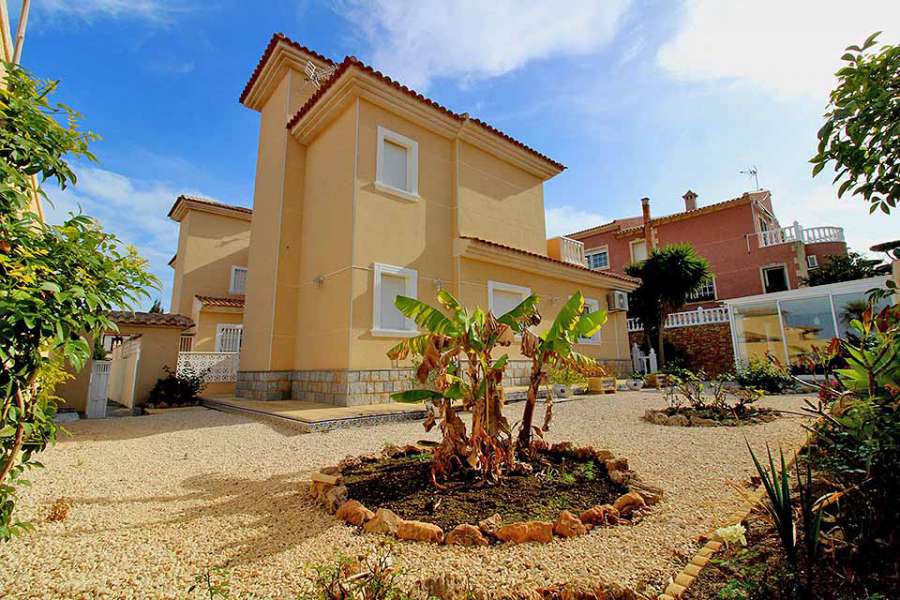 Venta - Chalet - Villa - A-TORREVIEJA - Los Balcones