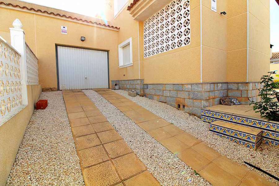 Venta - Chalet - Villa - A-TORREVIEJA - Los Balcones
