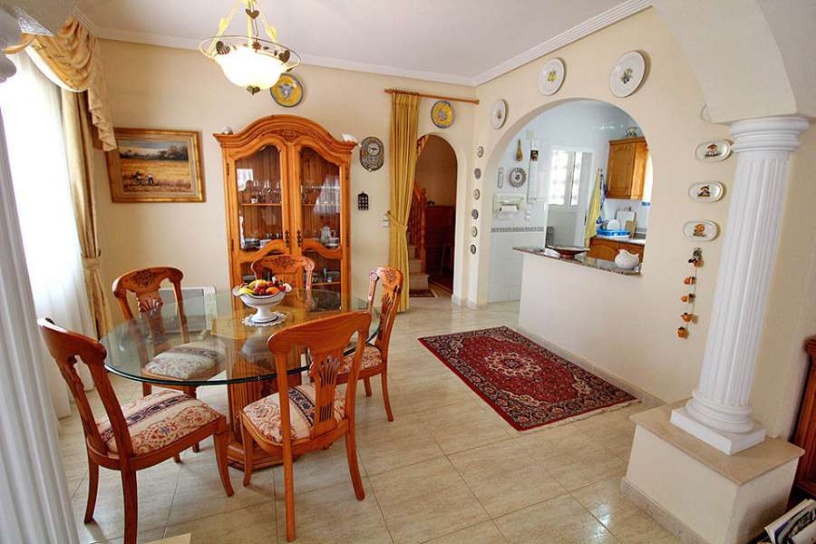 Venta - Chalet - Villa - A-TORREVIEJA - Los Balcones
