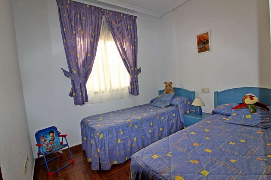 Venta - Bungalow - Chalet - adosado - A-TORREVIEJA - Aguas Nuevas