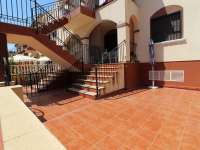 Venta - Bungalow - Chalet - adosado - A-TORREVIEJA - Aguas Nuevas