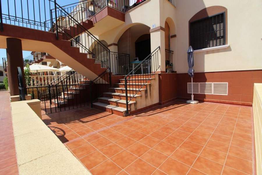 Venta - Bungalow - Chalet - adosado - A-TORREVIEJA - Aguas Nuevas