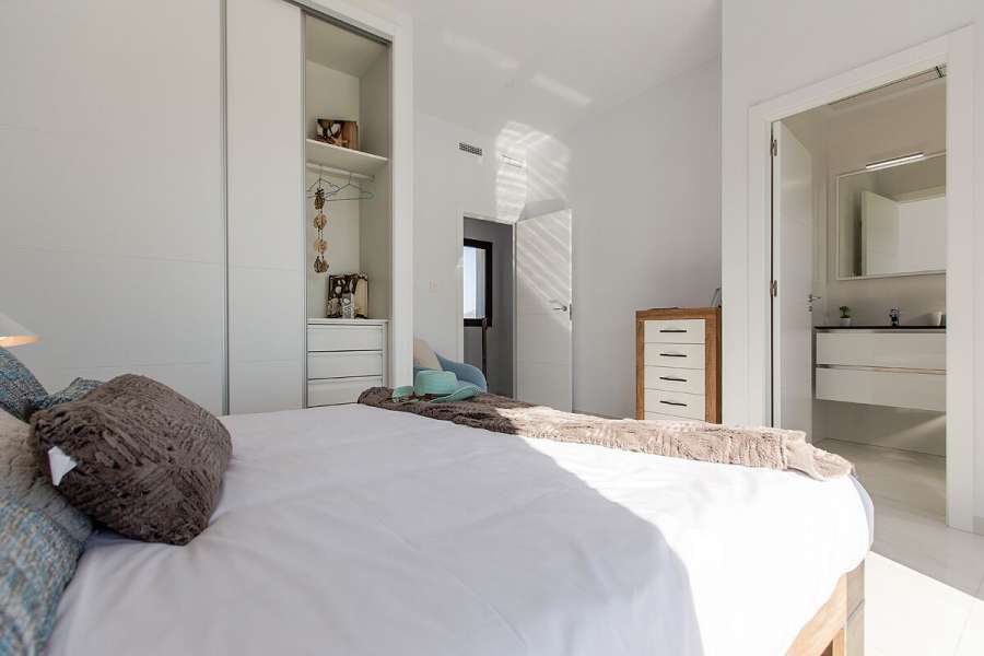 Venta - Chalet - Villa - Bigastro - centro