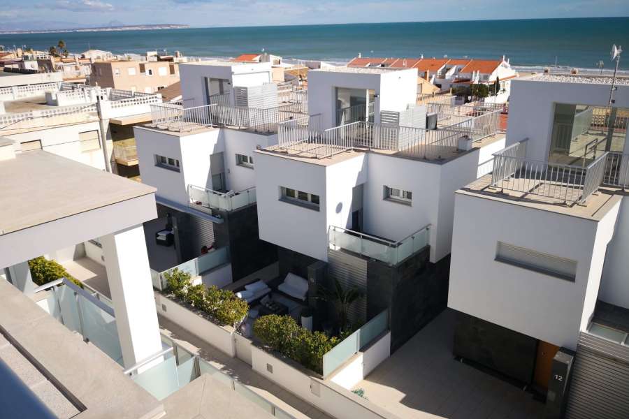 Venta - Bungalow - Chalet - adosado - A-GUARDAMAR DEL SEGURA - Cervantes-Playa