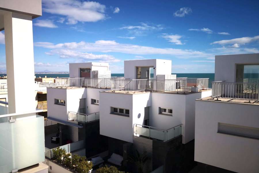 Venta - Bungalow - Chalet - adosado - A-GUARDAMAR DEL SEGURA - Cervantes-Playa