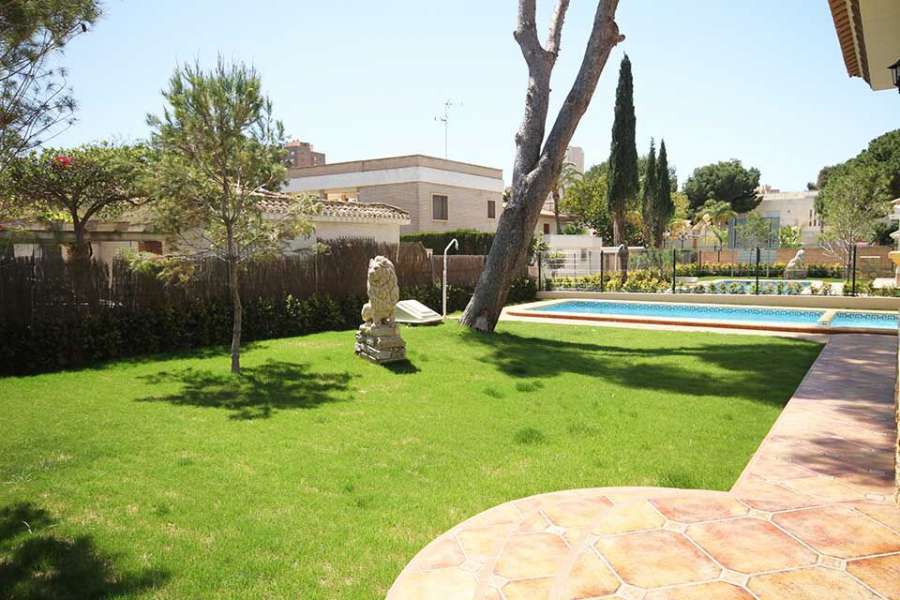 Venta - Chalet - Villa - A-ORIHUELA COSTA - Campoamor