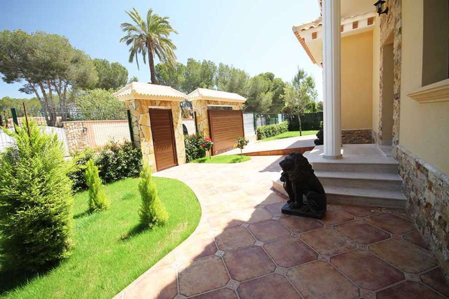 Venta - Chalet - Villa - A-ORIHUELA COSTA - Campoamor