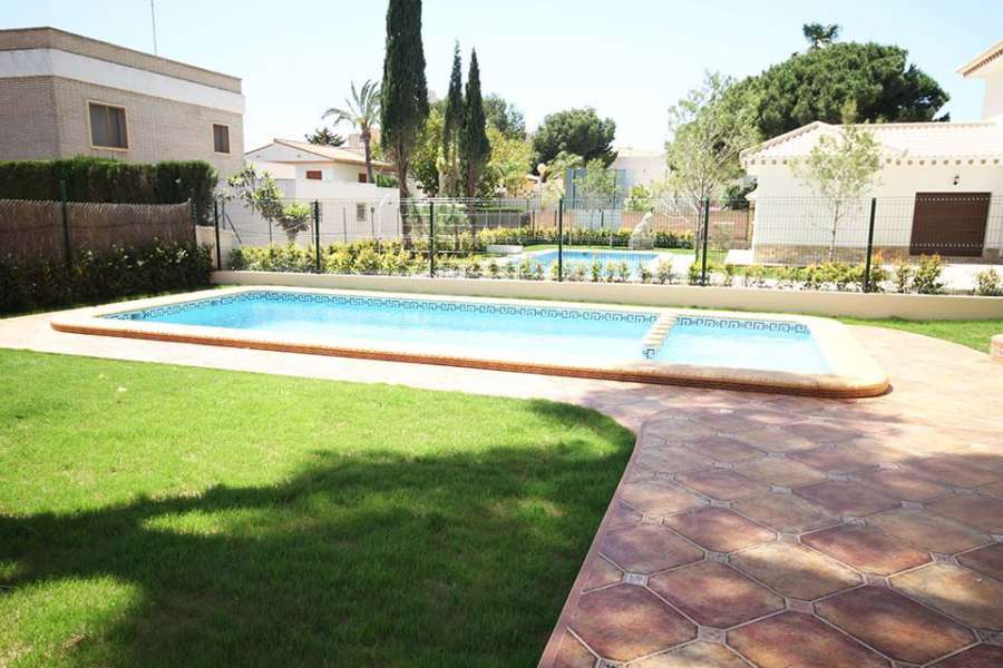 Venta - Chalet - Villa - A-ORIHUELA COSTA - Campoamor