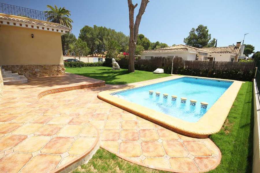 Venta - Chalet - Villa - A-ORIHUELA COSTA - Campoamor