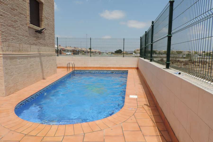 Vente - Bungalow - Chalet - adosado - Montesinos