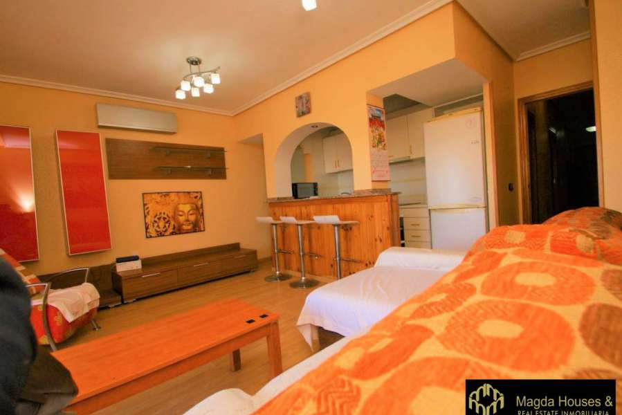 Venta - Piso - apartamento - A-TORREVIEJA - Playa los Naufragos