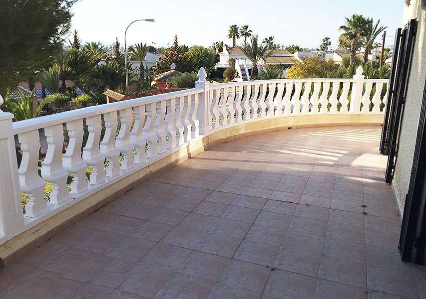 Venta - Chalet - Villa - A-TORREVIEJA - La Siesta