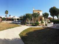 Venta - Chalet - Villa - A-TORREVIEJA - La Siesta