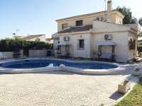 Venta - Chalet - Villa - A-TORREVIEJA - La Siesta