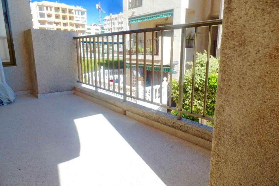 Venta - Bungalow - Chalet - adosado - A-GUARDAMAR DEL SEGURA - Cervantes-Playa