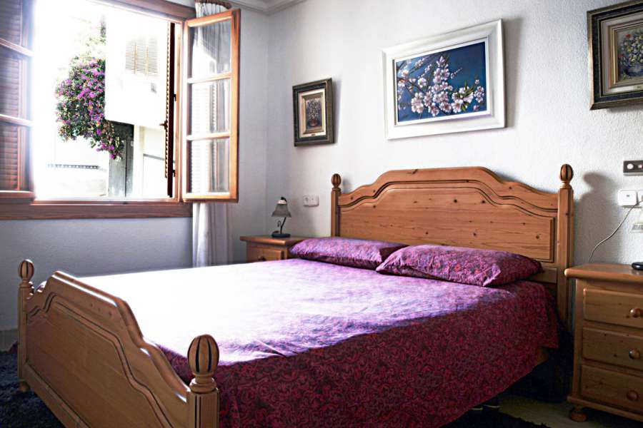 Venta - Bungalow - Chalet - adosado - A-GUARDAMAR DEL SEGURA - Sur (rotonda entrada)