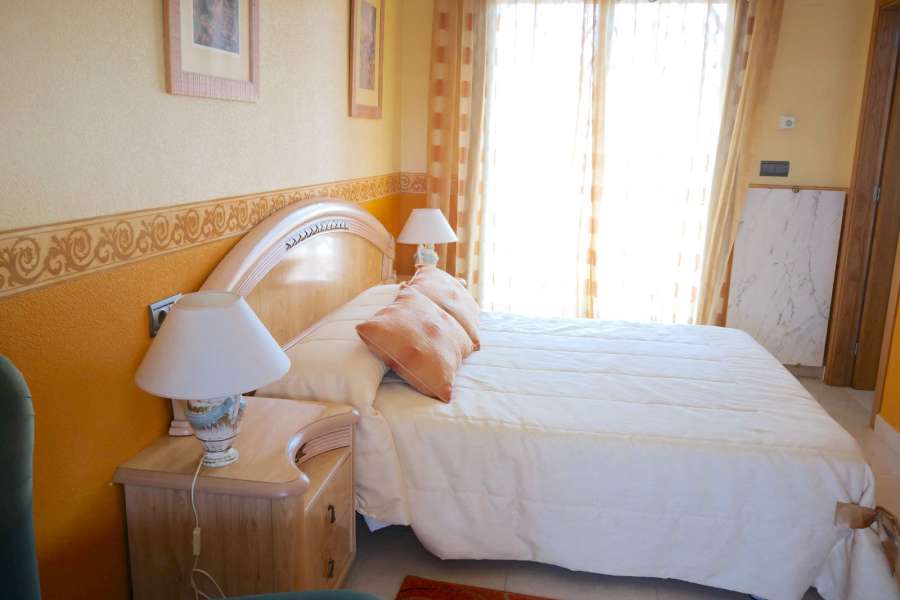 Продажа - Пентхауз/Атико - A-GUARDAMAR DEL SEGURA - Plaza Porticada