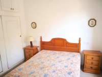 Venta - Bungalow - Chalet - adosado - A-GUARDAMAR DEL SEGURA - Sur (rotonda entrada)