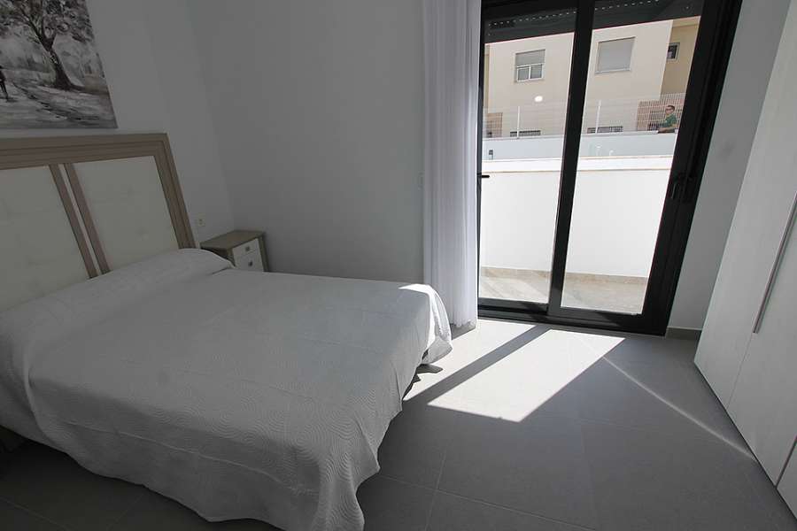 Venta - Piso - apartamento - A-GUARDAMAR DEL SEGURA - Sur (rotonda entrada)