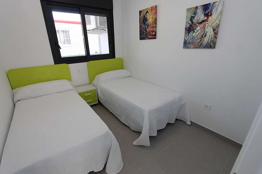 Venta - Piso - apartamento - A-GUARDAMAR DEL SEGURA - Sur (rotonda entrada)