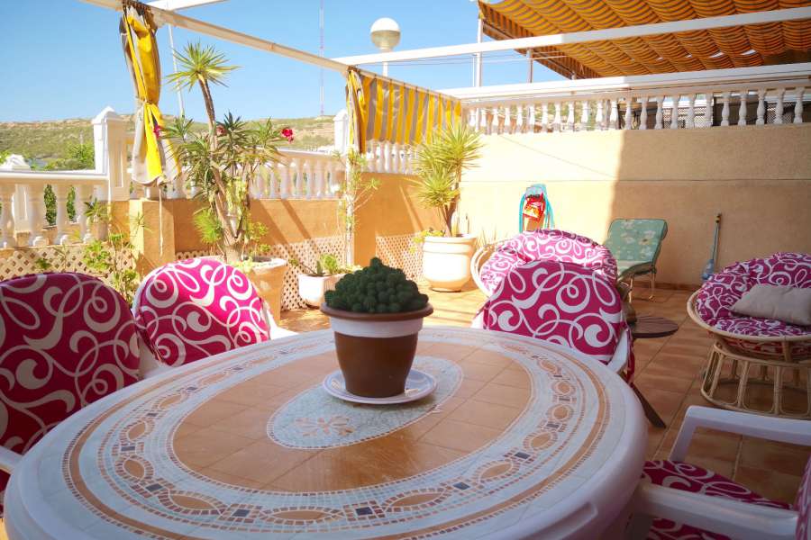 Venta - Planta Baja - A-GUARDAMAR DEL SEGURA - Sur (rotonda entrada)