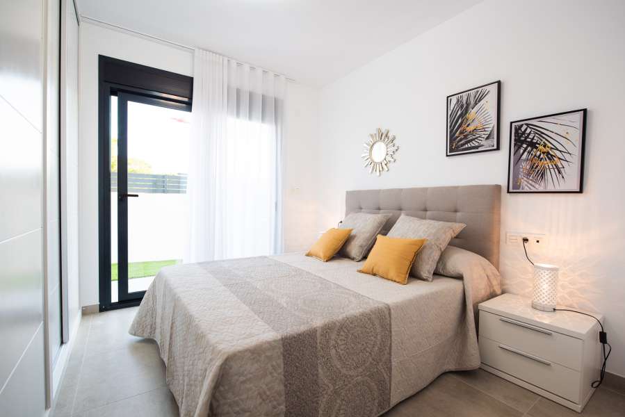 Venta - Bungalow - Chalet - adosado - Montesinos