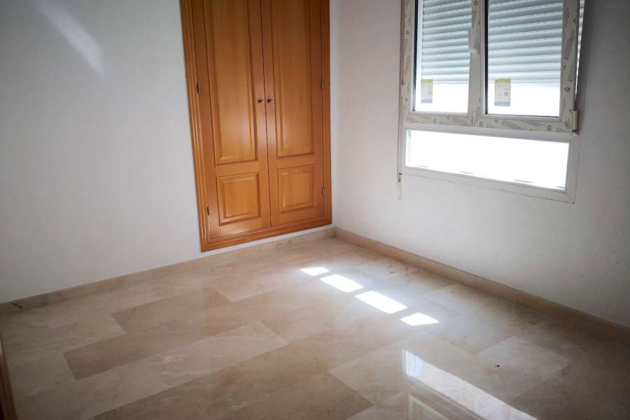 Venta - Bungalow - Chalet - adosado - A-GUARDAMAR DEL SEGURA - Cervantes-Playa