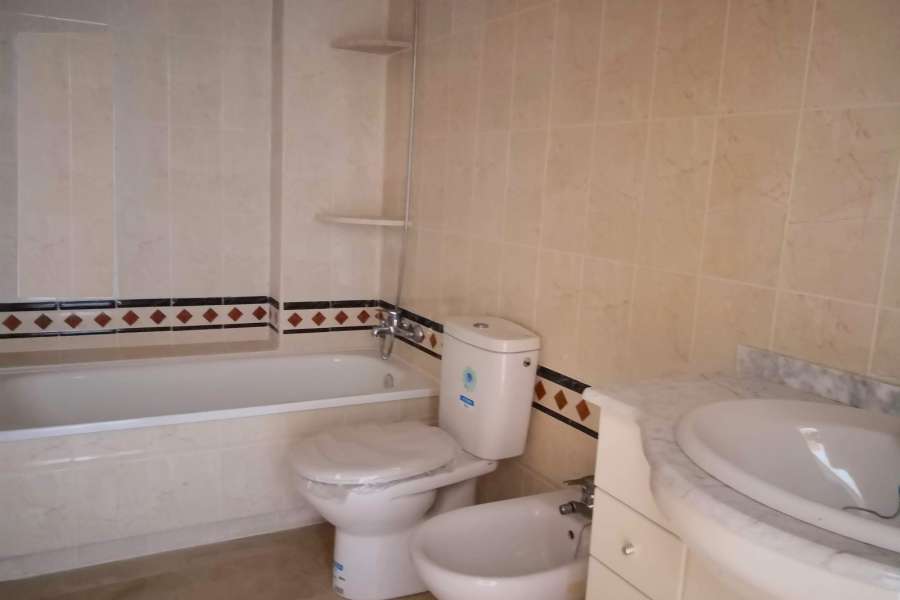 Venta - Bungalow - Chalet - adosado - A-GUARDAMAR DEL SEGURA - Cervantes-Playa