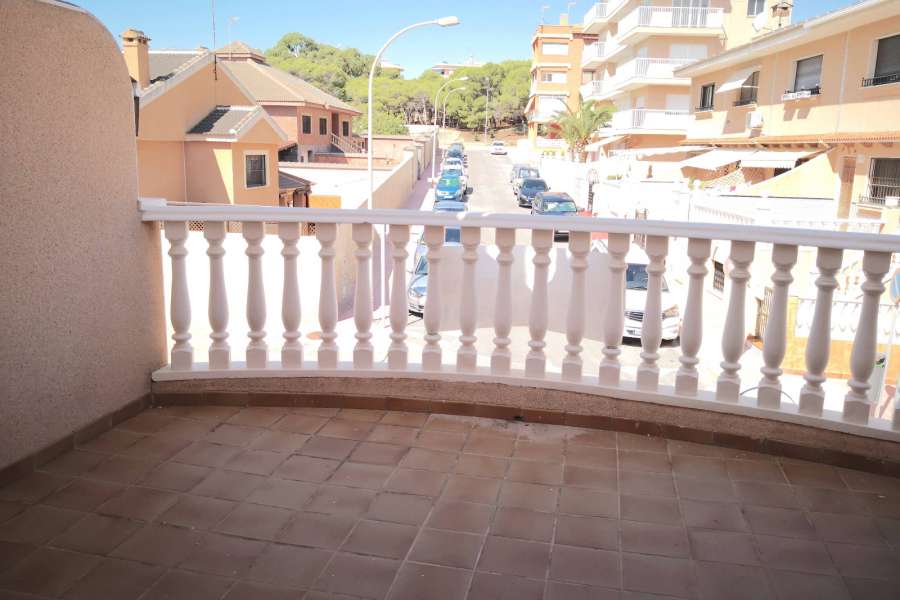 Venta - Bungalow - Chalet - adosado - A-GUARDAMAR DEL SEGURA - Cervantes-Playa